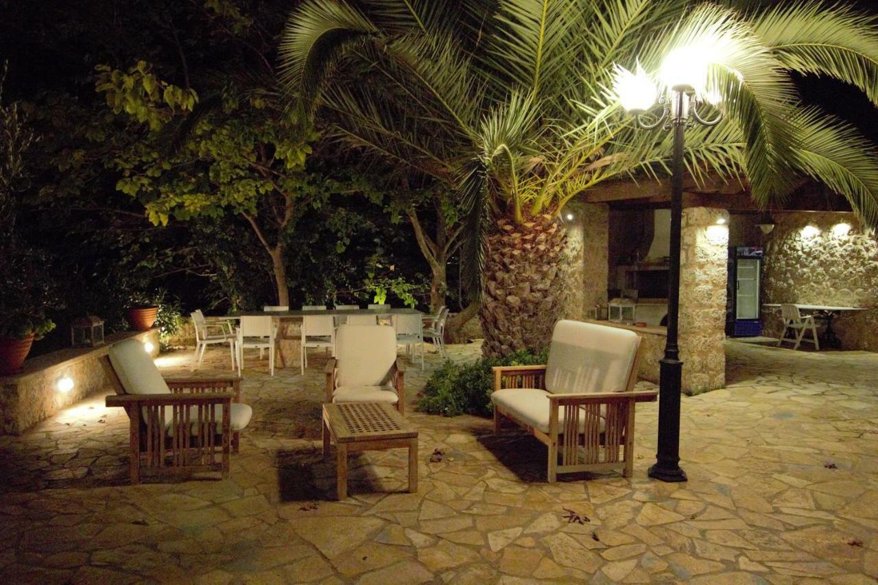 Villa Anthia Porto Heli Exterior photo